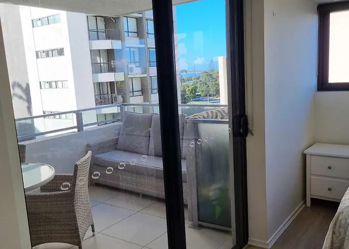 Private Bedroom And Bathroom In A Shared Apartment